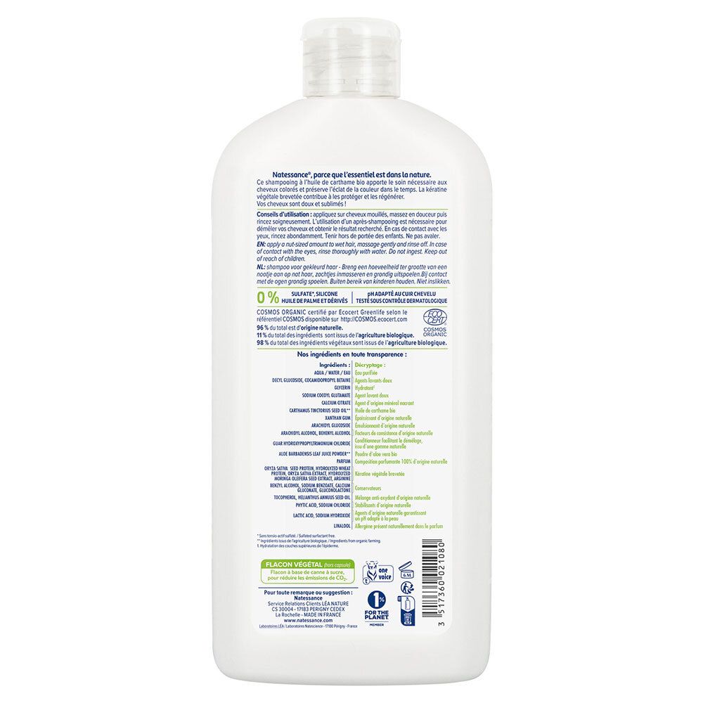 Dos du flacon de shampooing. Texte avec ingrédients et instructions. Certification Bio. Code-barres et symbole de recyclage.