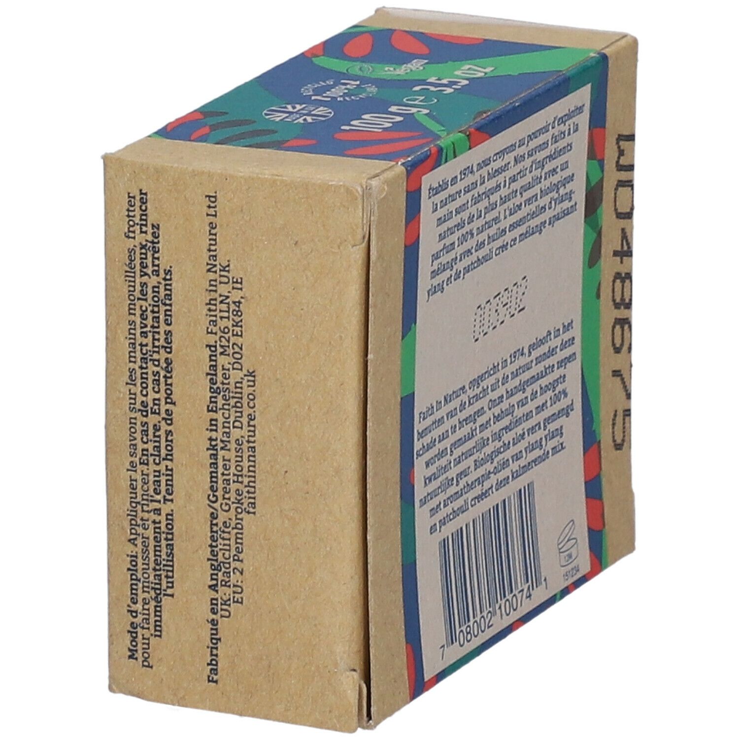 Emballage en carton avec informations produit. Inscription : FAITH IN NATURE Aloe Vera Savon/Zeep. Texte multilingue.