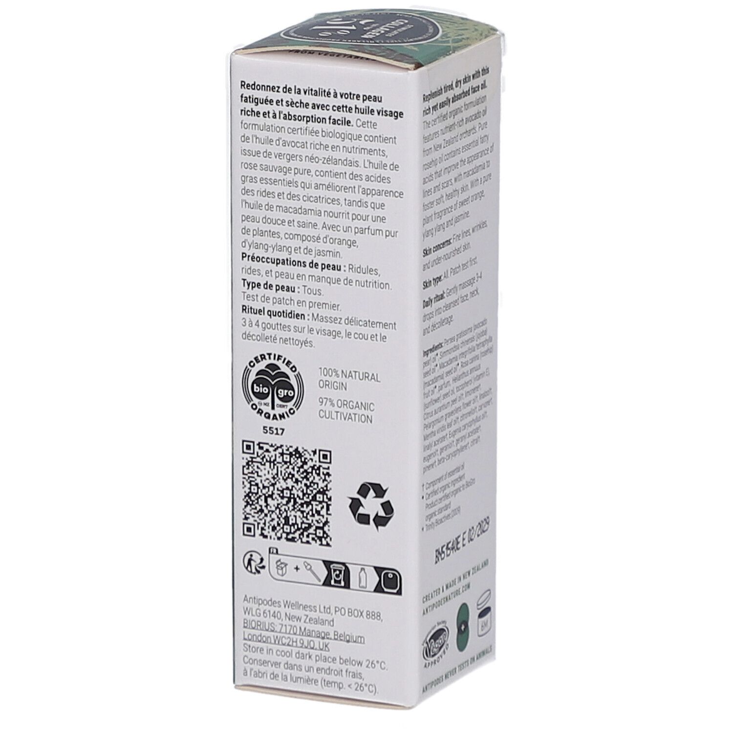 Emballage ANTIPODES Divine Face Oil. Texte sur ingrédients, type de peau, utilisation. Certifications. Symbole 6M.