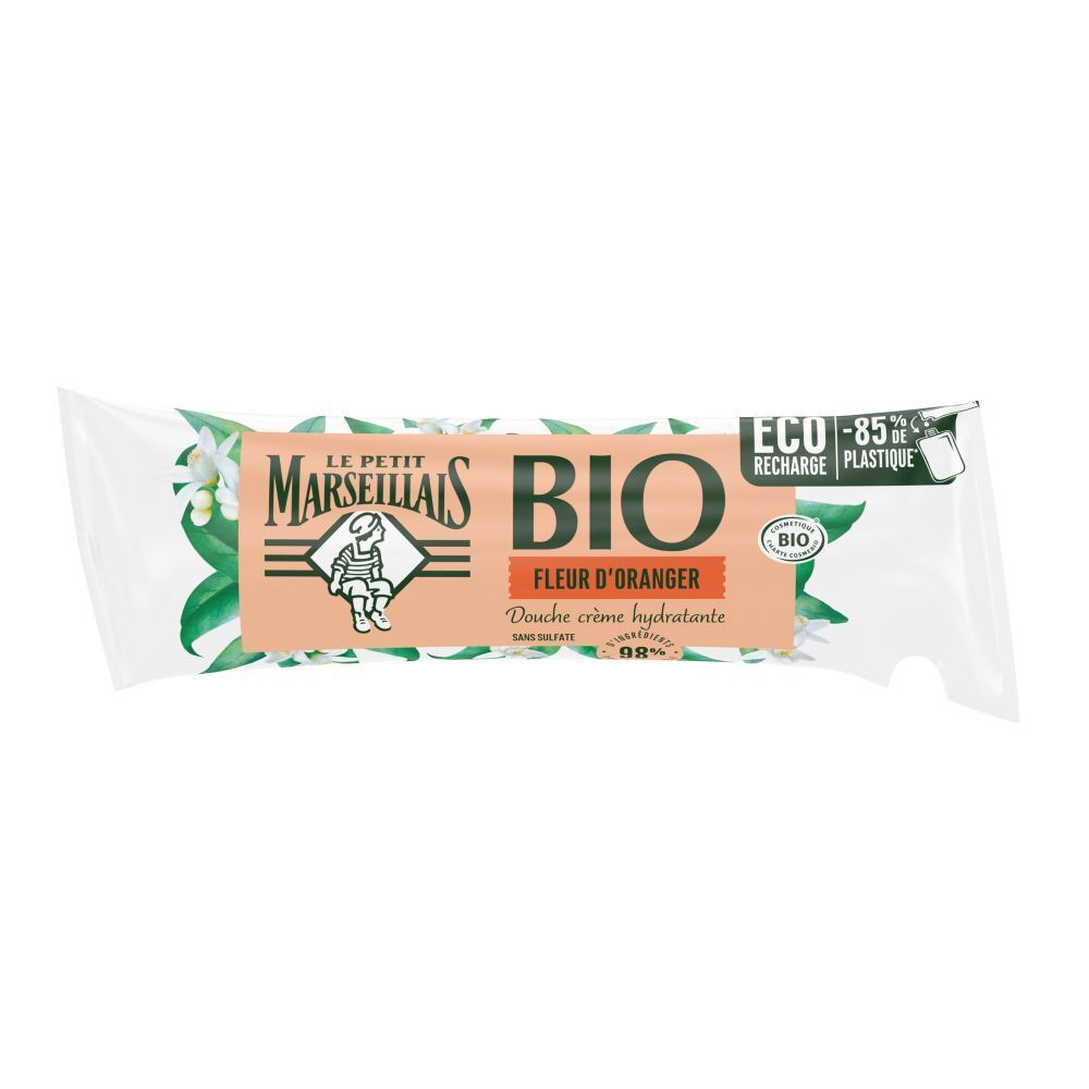 Recharge avec texte BIO, Fleur d'Oranger et logo. Emballage transparent avec feuilles et fleurs vertes.