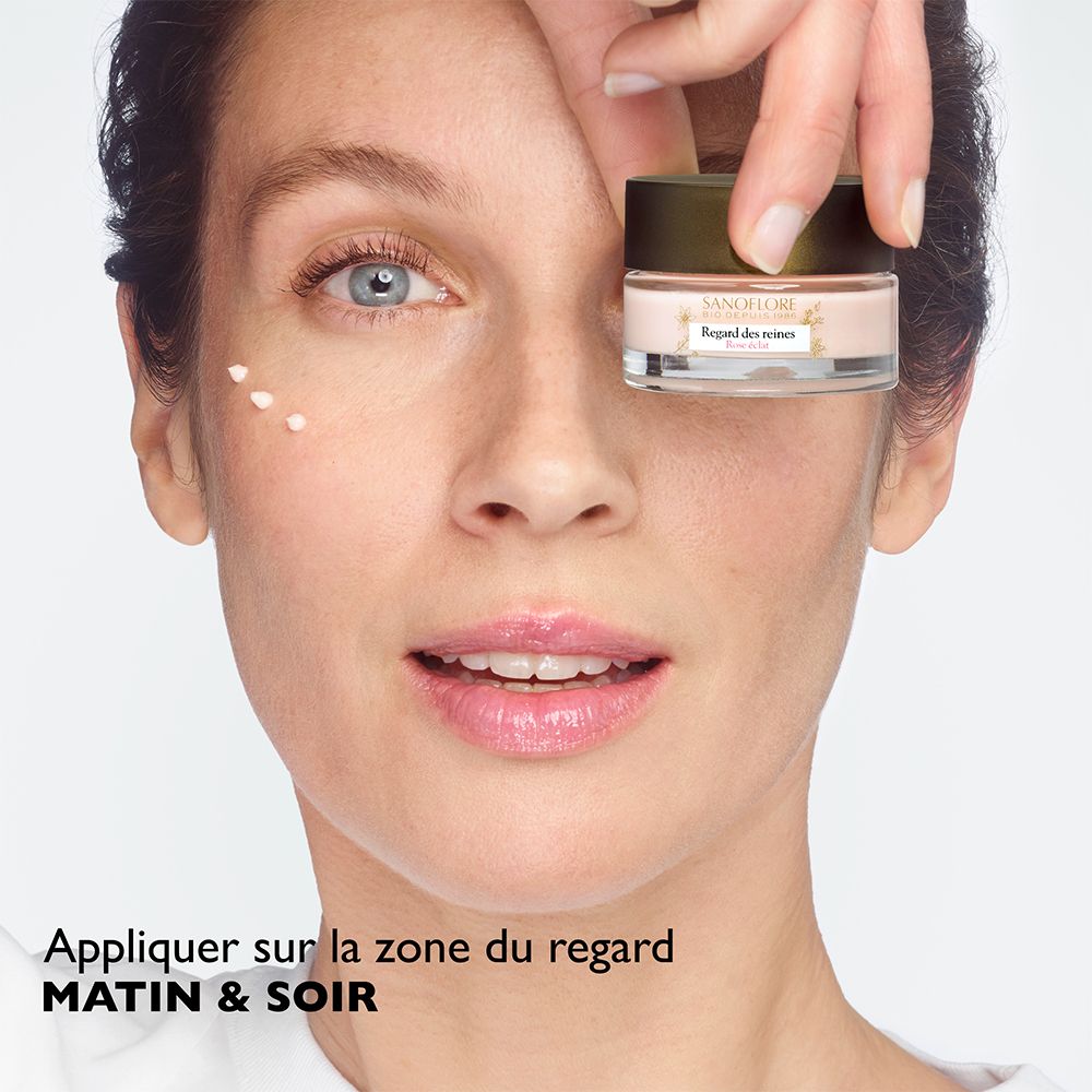 Femme avec touches de crème. Texte: Appliquer sur la zone du regard, MATIN & SOIR.