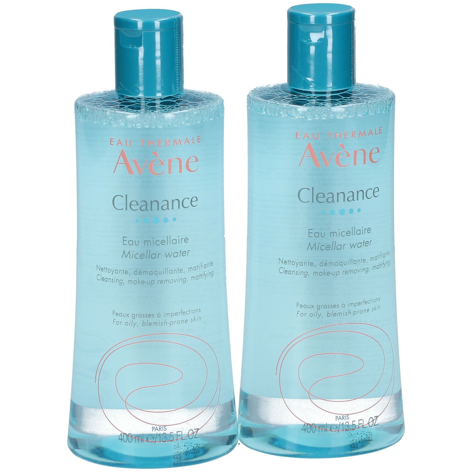 Deux flacons avec bouchons bleus. Inscription: Eau Thermale Avene Cleanance. Eau micellaire. Pour peaux grasses à imperfections.