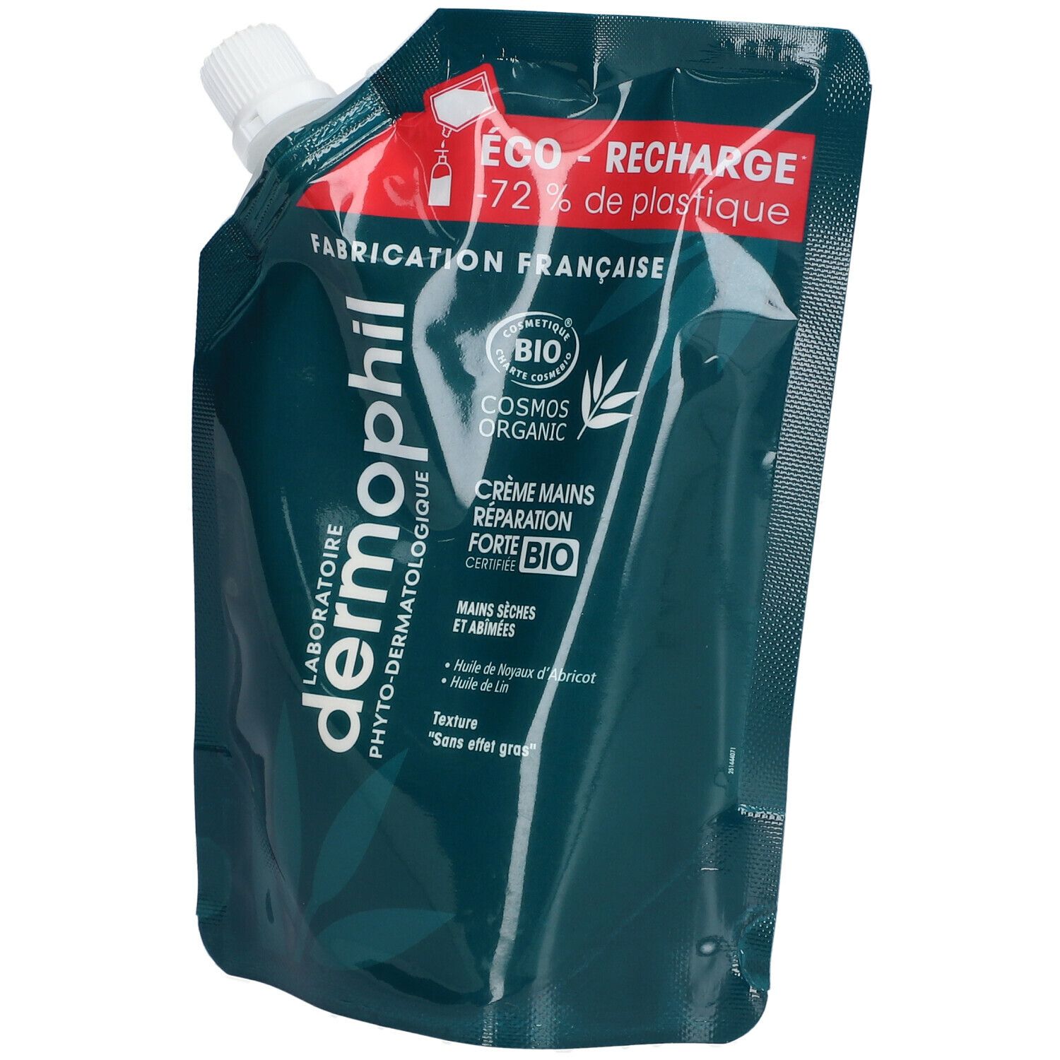 Recharge de crème pour les mains. Sachet vert foncé avec bouchon blanc. Texte et logos blancs et rouges. Certification Bio.