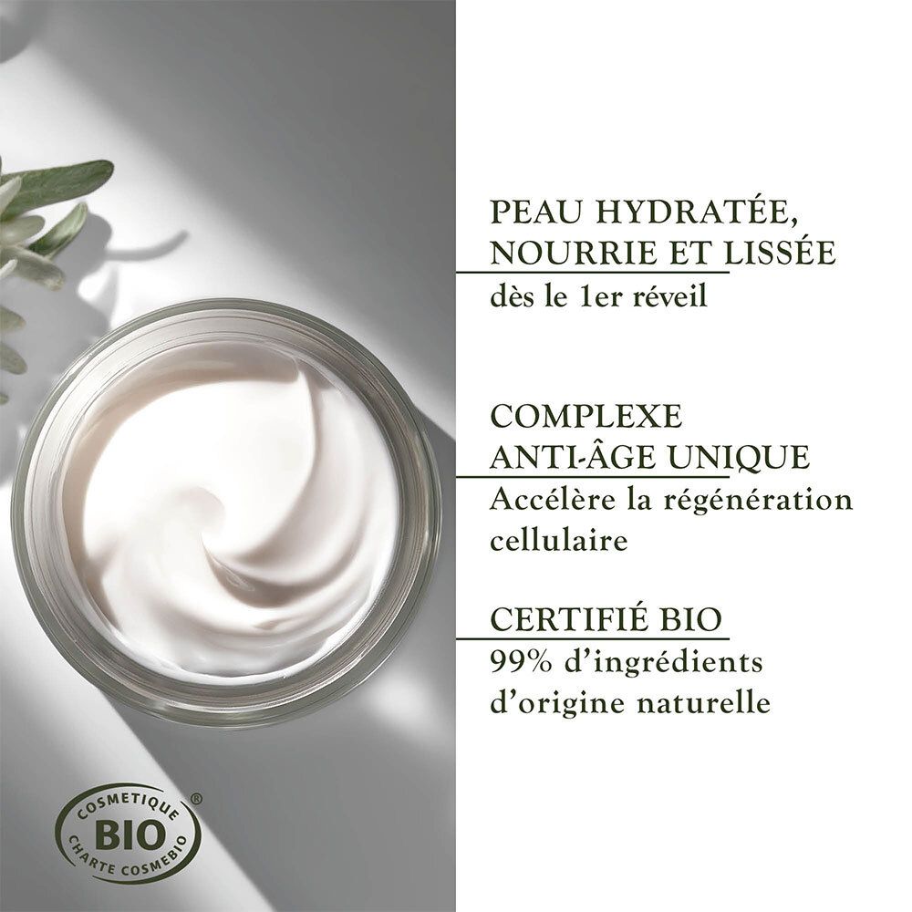 Crème dans un pot. Texte: Peau hydratée, nourrie et lissée. Certification bio.