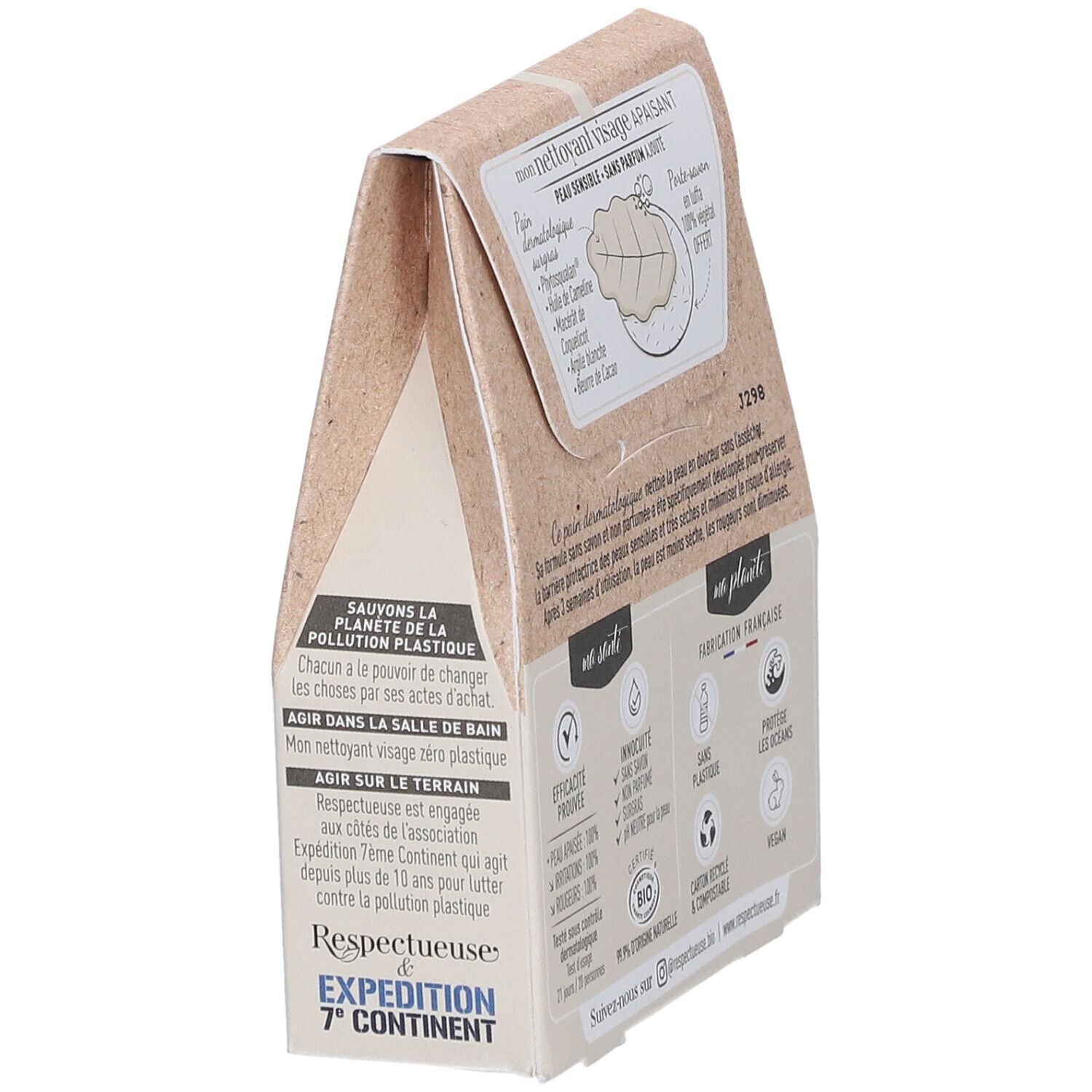 Vue latérale de l'emballage du nettoyant visage solide. Texte: 'Peau sensible - sans parfum ajouté'.