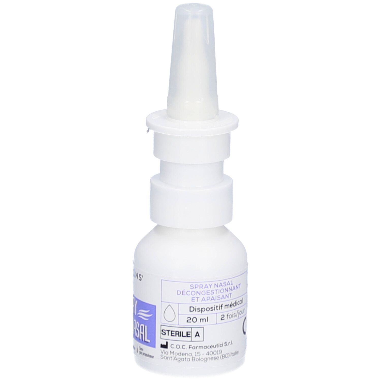 Flacon de spray nasal blanc avec embout. Étiquette avec informations produit. Stérile. 20 ml.