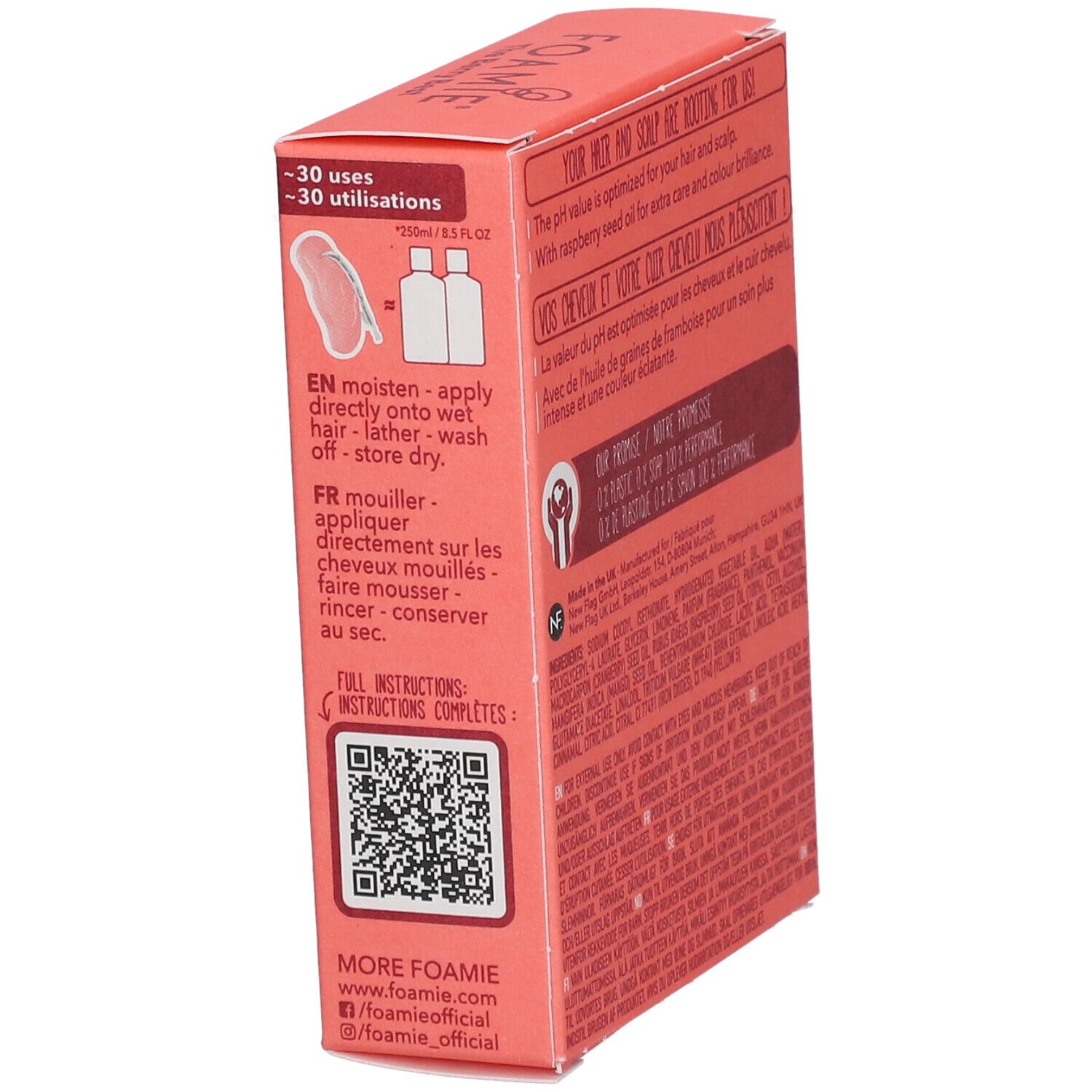 Emballage en carton rose avec instructions d'utilisation. Inscriptions : FOAMIE. Code QR. Contient des informations sur l'utilisation et les ingrédients.
