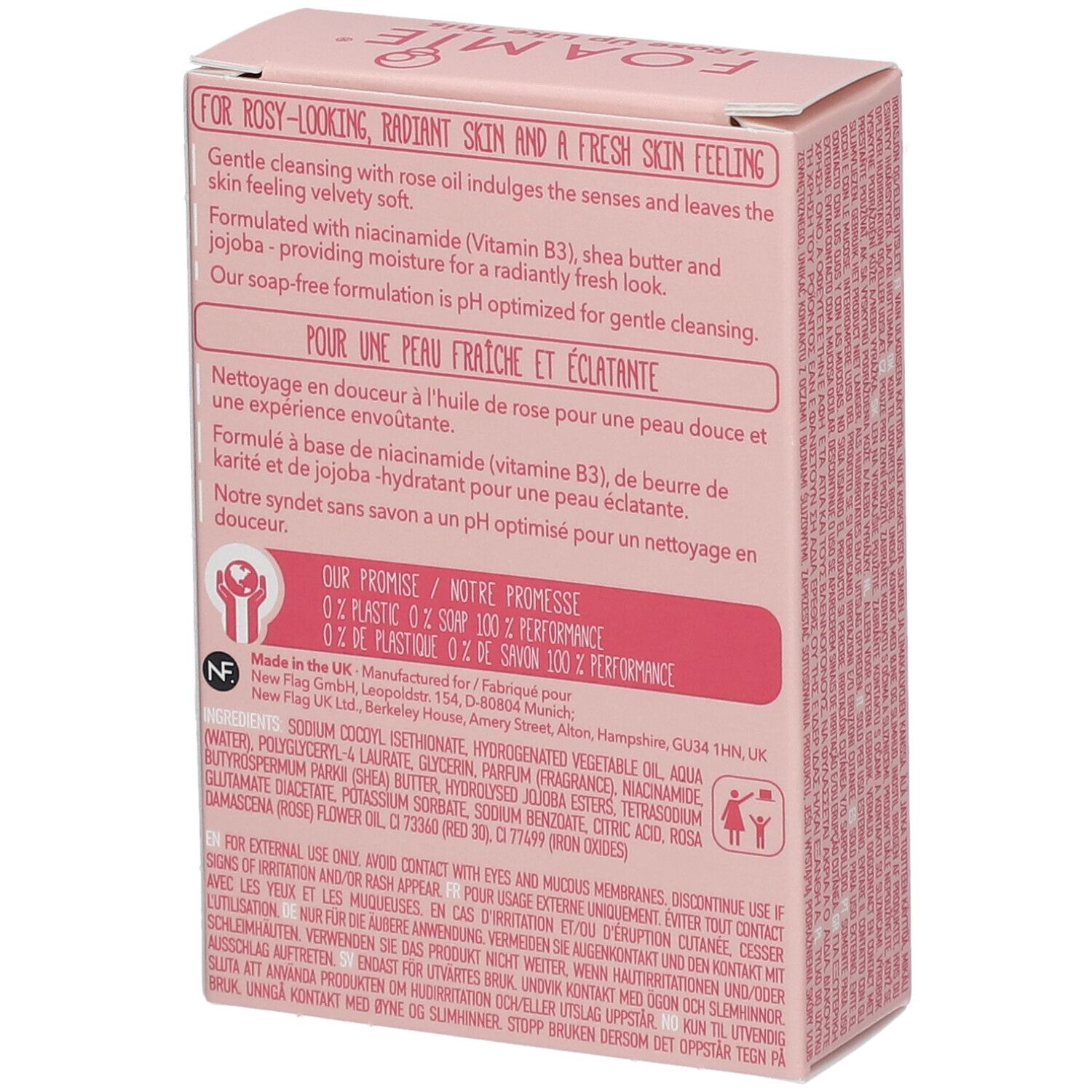 Boîte rose avec texte. Inscription : FOAMIE, Cleansing Face Bar. Contient des informations sur les ingrédients et le fabricant.