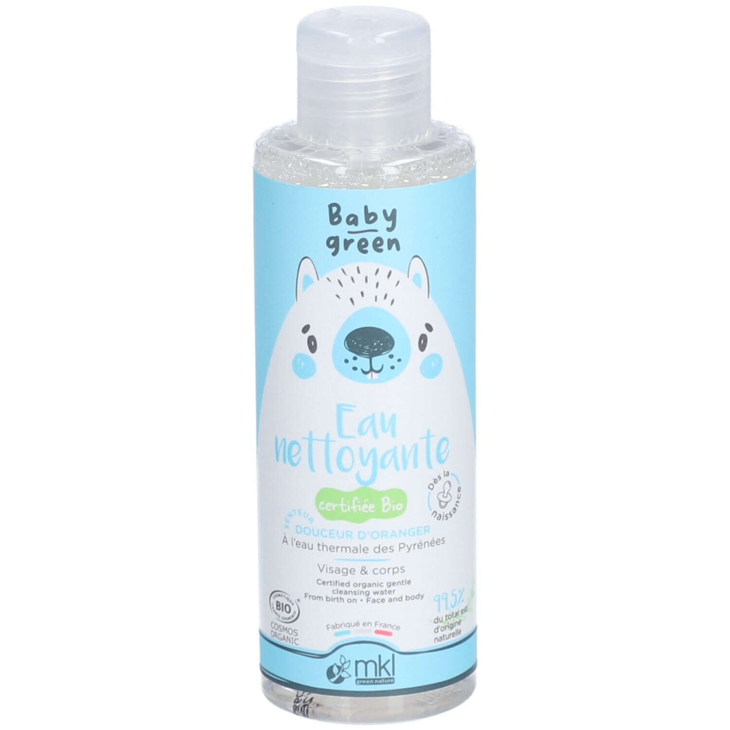 Flacon Baby Green Eau Nettoyante. Étiquette bleu clair avec ours. Texte: Eau nettoyante, certifié Bio. Logo Bio.