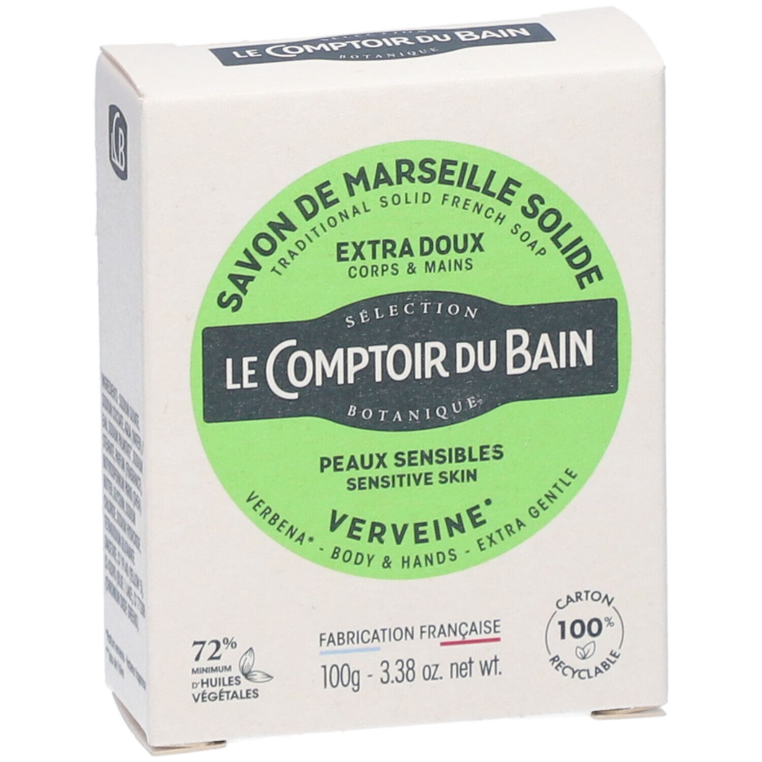 Boîte en carton avec étiquette verte. Texte: Savon de Marseille, Verveine, peaux sensibles. 100% recyclable.