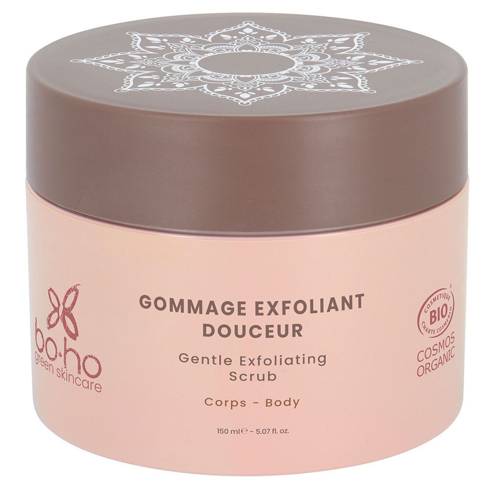 Pot rose avec couvercle marron. Inscription: Gommage Exfoliant Douceur, Gentle Exfoliating Scrub, Corps - Body. Logo: Boho green skincare.