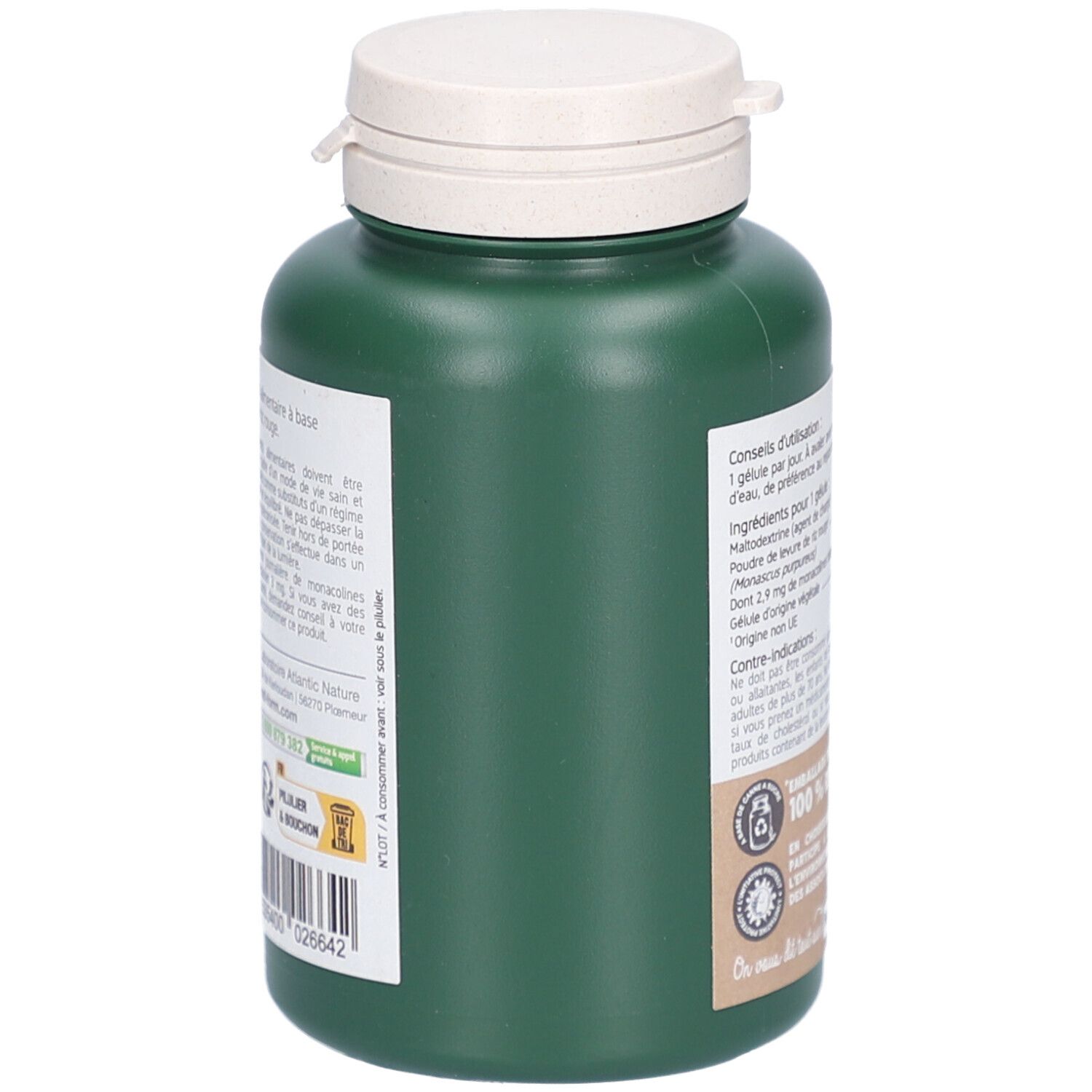 Flacon vert avec bouchon blanc. Autocollant avec texte et logos. Label Vegan. 100% recyclable.