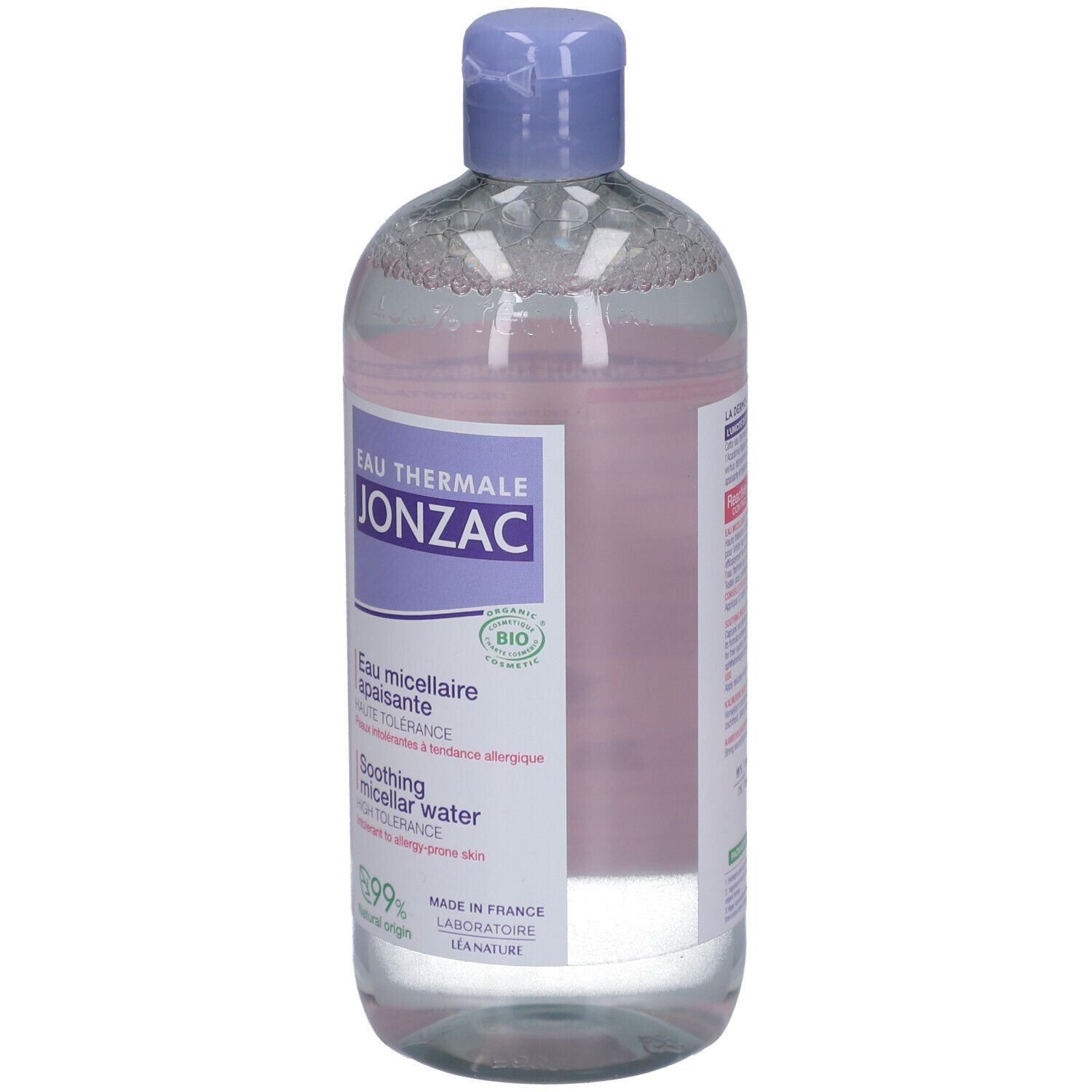 Flacon légèrement incliné. Étiquette avec informations sur le produit. Label bio. Textes français et anglais.