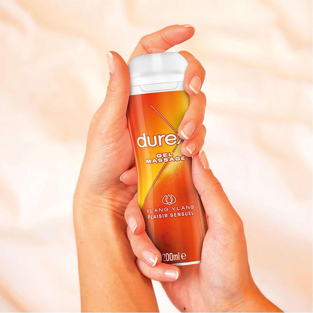 Durex Gel De Massage Lubrifiant Sensuel À Base D'Eau - 2 en 1 - Aux Extraits d'Ylang Ylang - 200ml