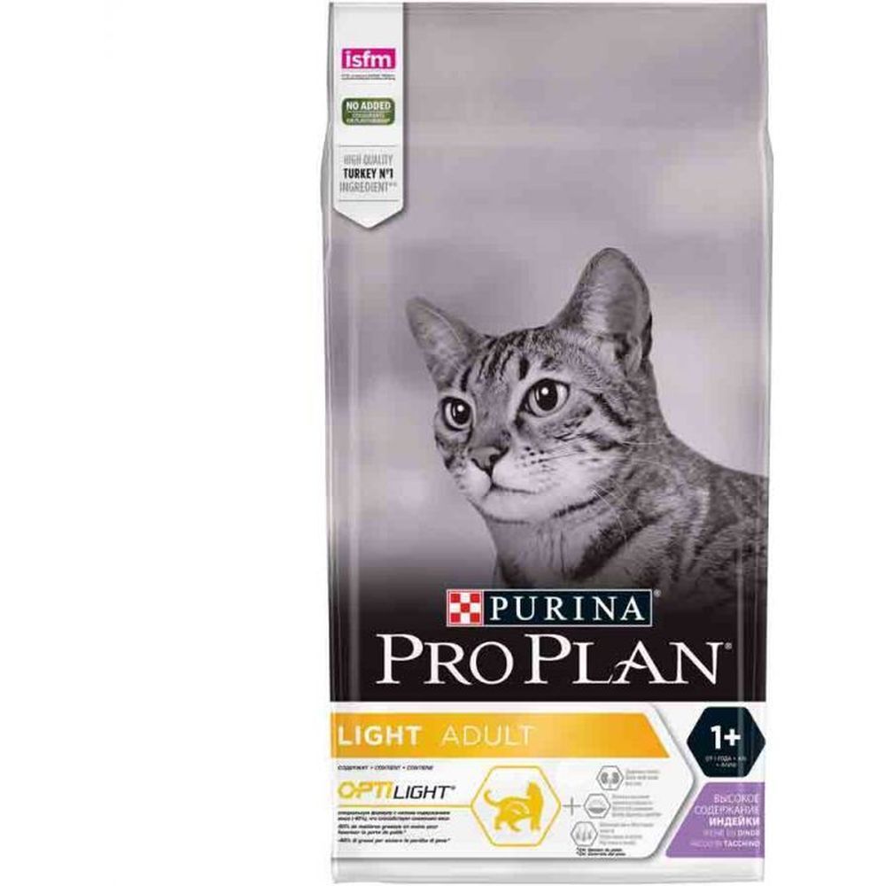 Paquet de nourriture pour chats PURINA PRO PLAN. Inscription: LIGHT ADULT, OptiLight. Image d'un chat.