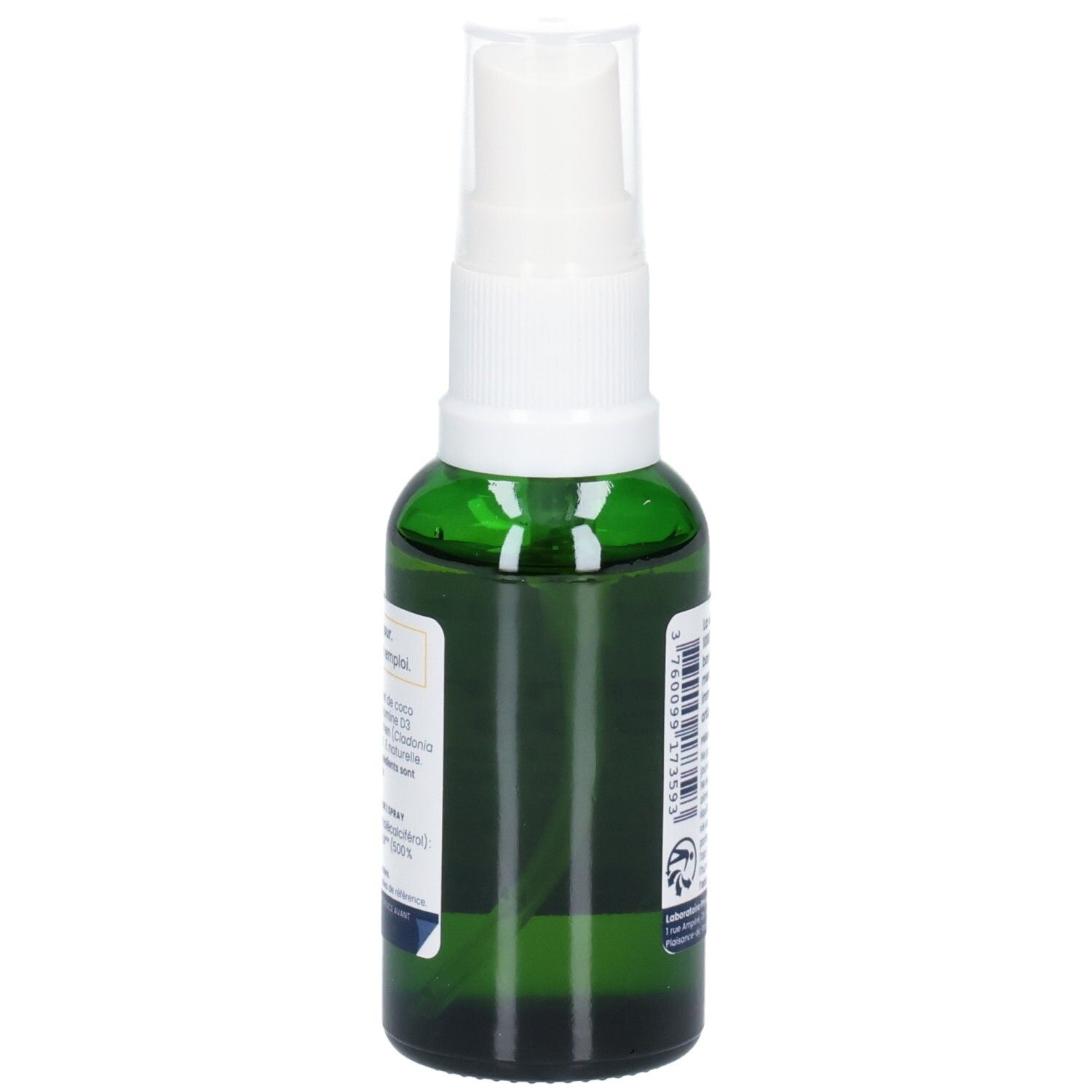 Côté d'un flacon spray vert Vitamine D3 1000 UI. Étiquette avec texte et code-barres.