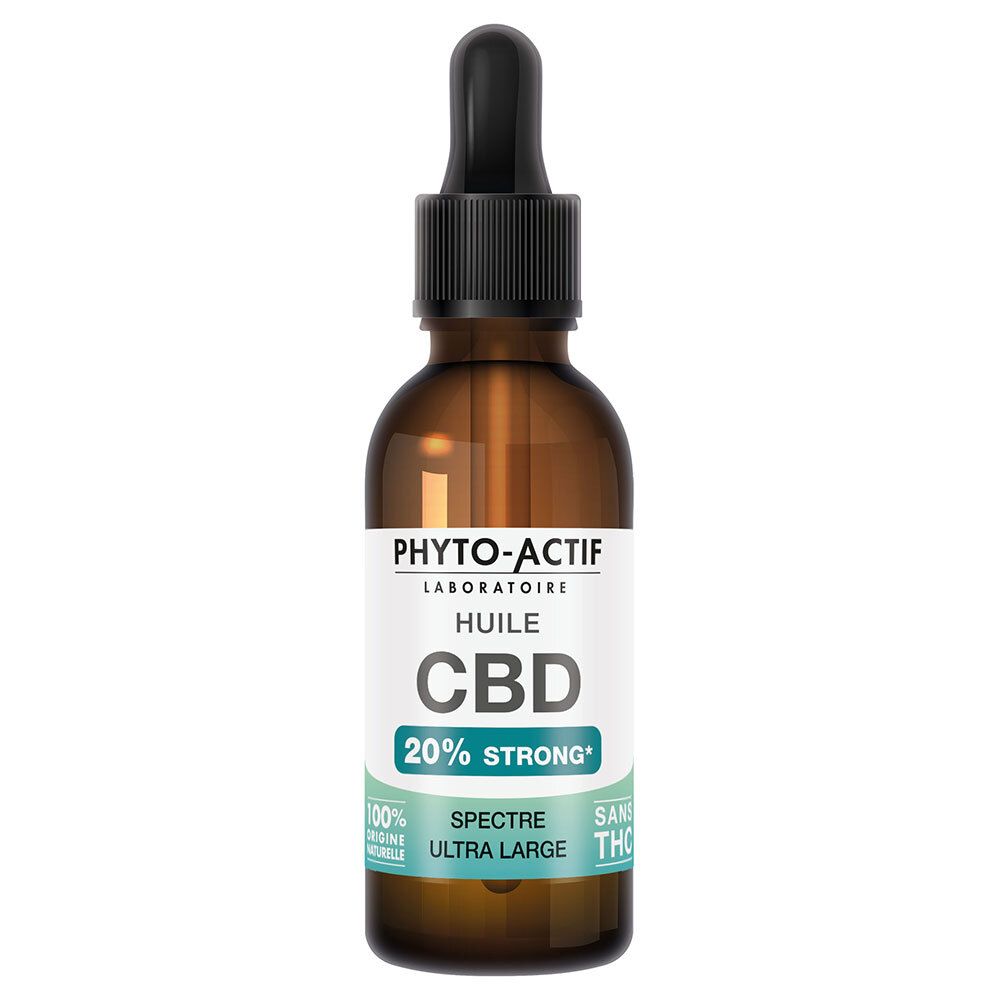 Flacon en verre brun avec pipette noire. Inscription: PHYTO-ACTIF Huile CBD 20% STRONG. Avec texte: 100% origine naturelle, Spectre ultra large, Sans THC.