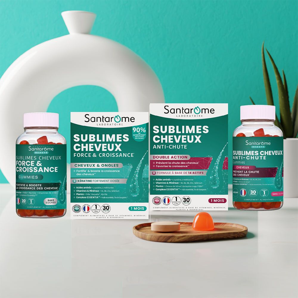 Trois emballages de produits et un flacon de gummies. Inscription: Santarome, Sublimes Cheveux. 30 unités. Sans sucres. Différents formats.