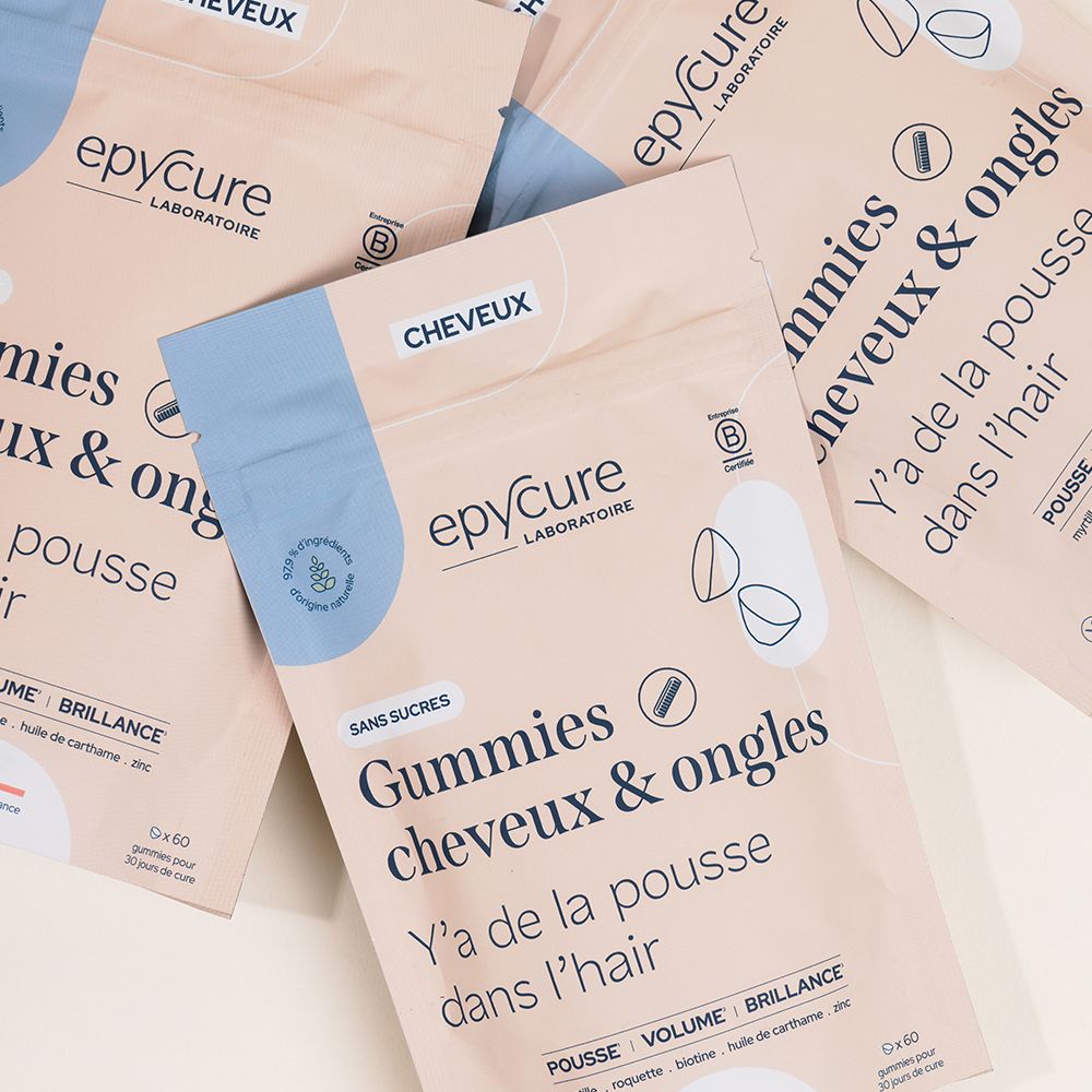 Plusieurs sachets de gummies cheveux & ongles sans sucres. Marque epycure. Ingrédients et logo vegan. Fabriqué en France.