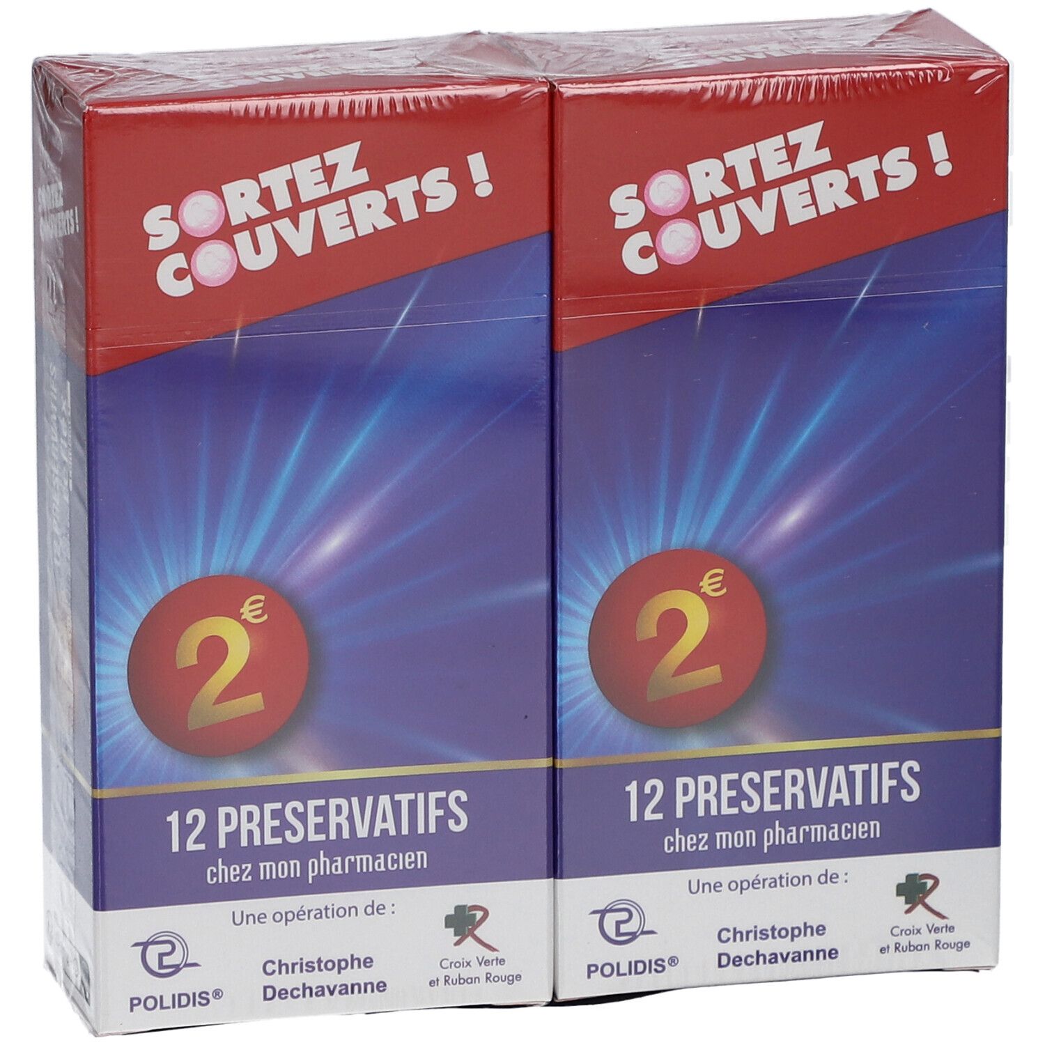 Deux boîtes de préservatifs. Emballage rouge et bleu avec texte: SORTEZ COUVERTS !, 12 PRESERVATIFS, 2€.