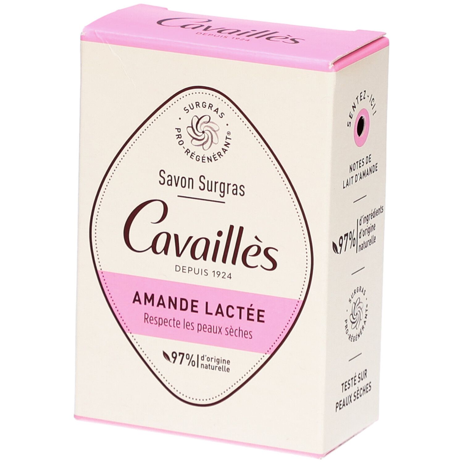 Boîte rose 'Cavaillès Savon Surgras Amande Lactée'. Inscription: '97% d'origine naturelle'.
