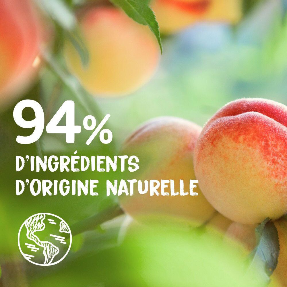 94% d'ingrédients d'origine naturelle dans Le Petit Marseillais Shampooing Bébé & Enfant pêche et abricot.