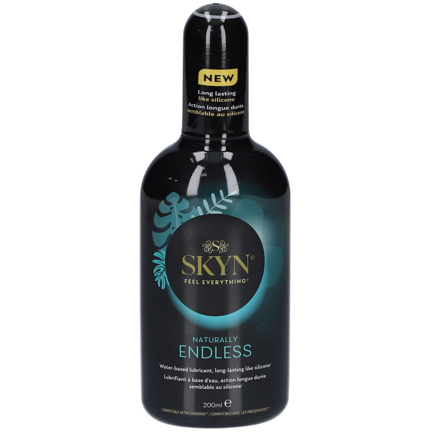 Flacon noir avec étiquette. Inscription: SKYN, ENDLESS. Autocollant 'NEW'.