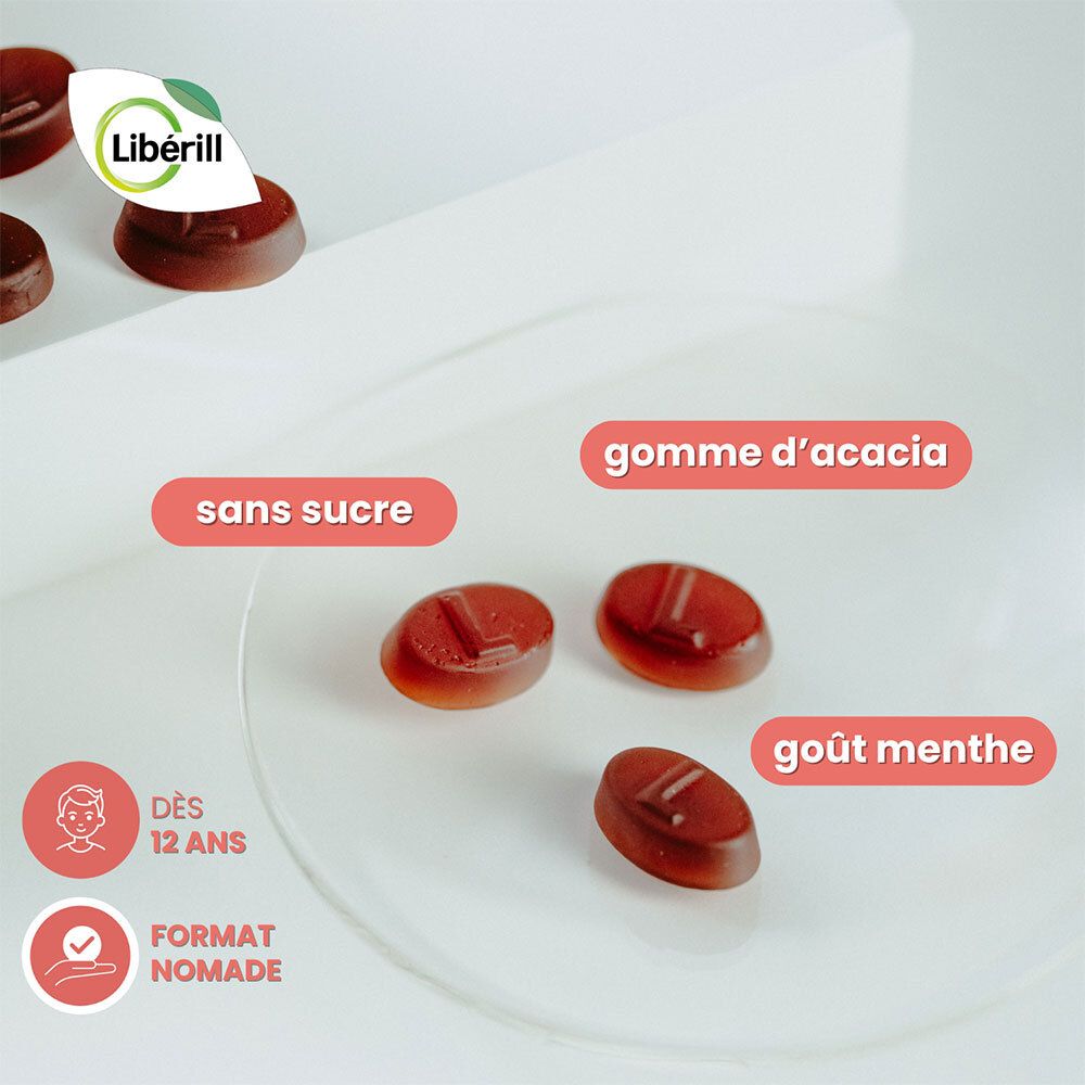 Trois gommes rouges ovales sur une assiette blanche. Texte: SANS SUCRE, GOMME D'ACACIA, GOÛT MENTHE. Dès 12 ans.
