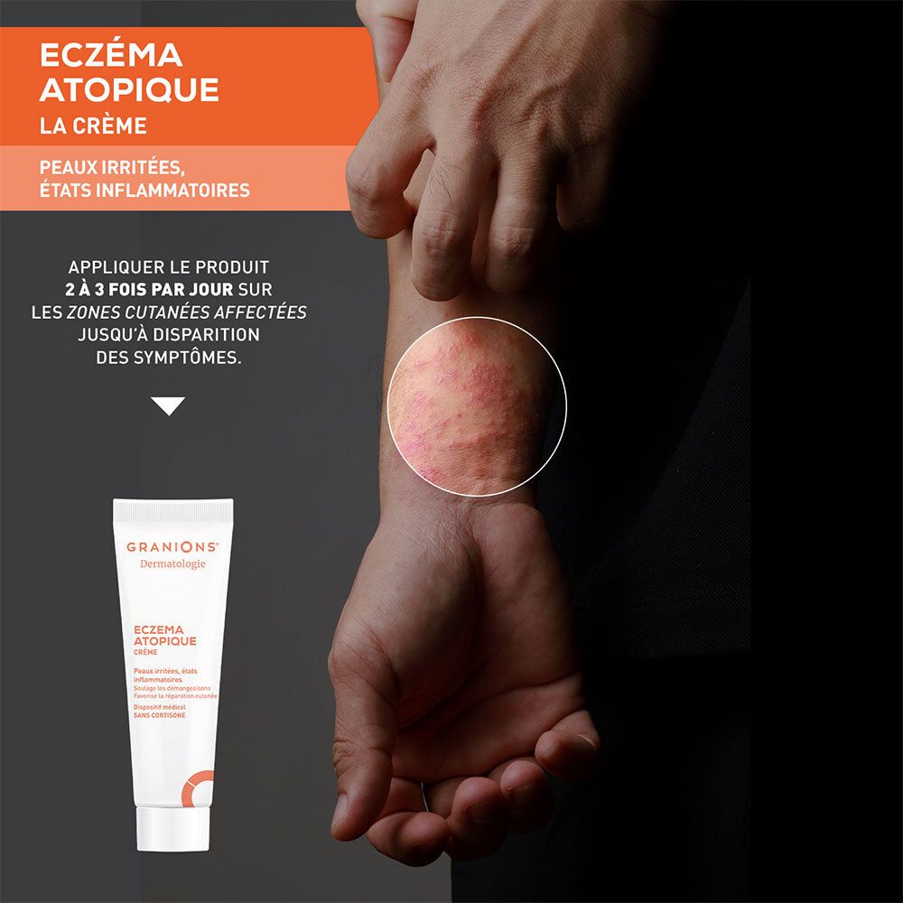 Personne montre bras avec eczéma. Tube de crème à côté. Inscription : Eczema Atopique. Dispositif médical.