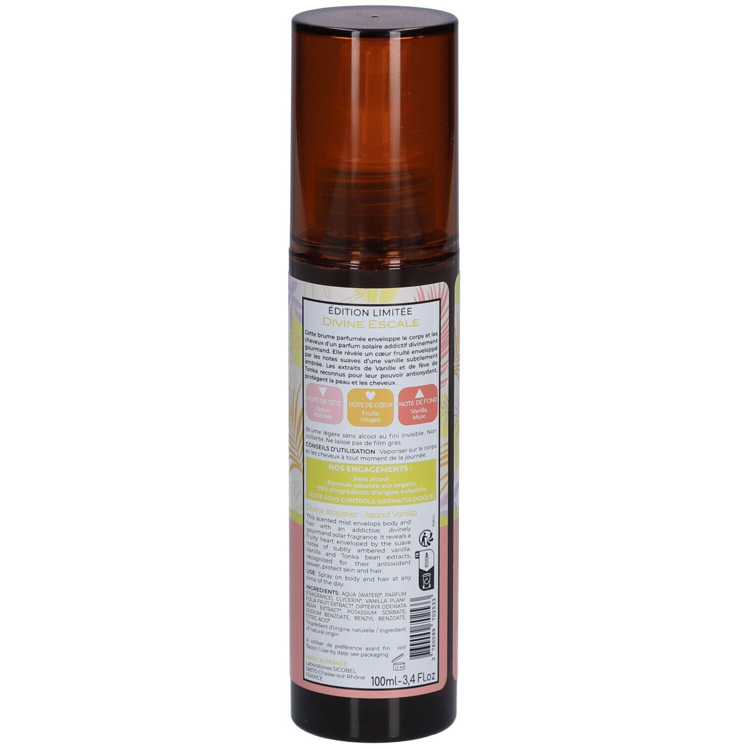 Brume Parfumée, flacon pulvérisateur marron. Vue arrière avec texte et étiquettes. Texte: OSMAE, Divine Escapade, Brume Parfumée, Scented Mist.
