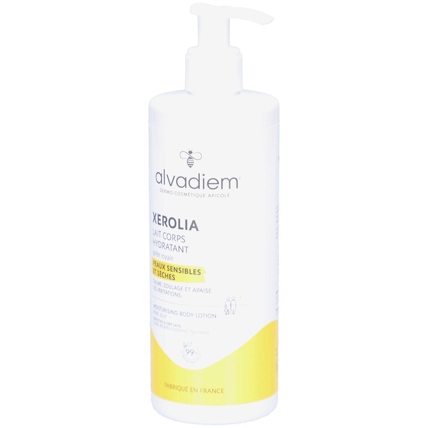 Flacon blanc avec pompe. Inscription: ALVADIEM Xerolia Lait Corps Hydratant. Pour peaux sensibles et sèches. Accents jaunes.