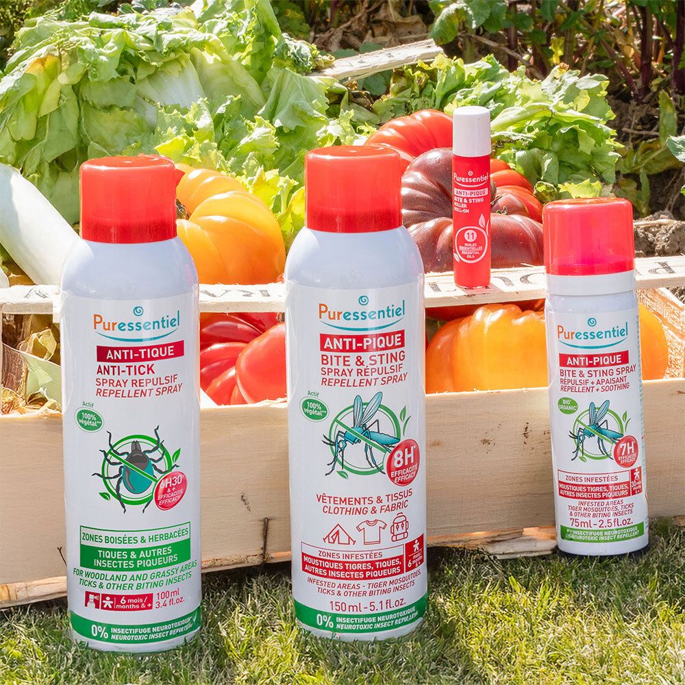Sprays Puressentiel Anti-Tique et Anti-Pique en différentes tailles.