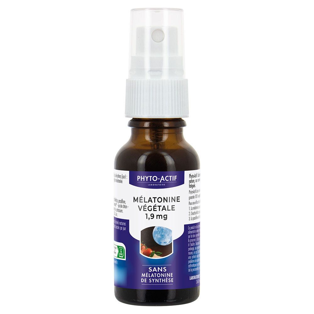 Flacon en verre brun avec vaporisateur. Étiquette avec informations produit. Marque PHYTO-ACTIF. Mélatonine végétale 1,9 mg.
