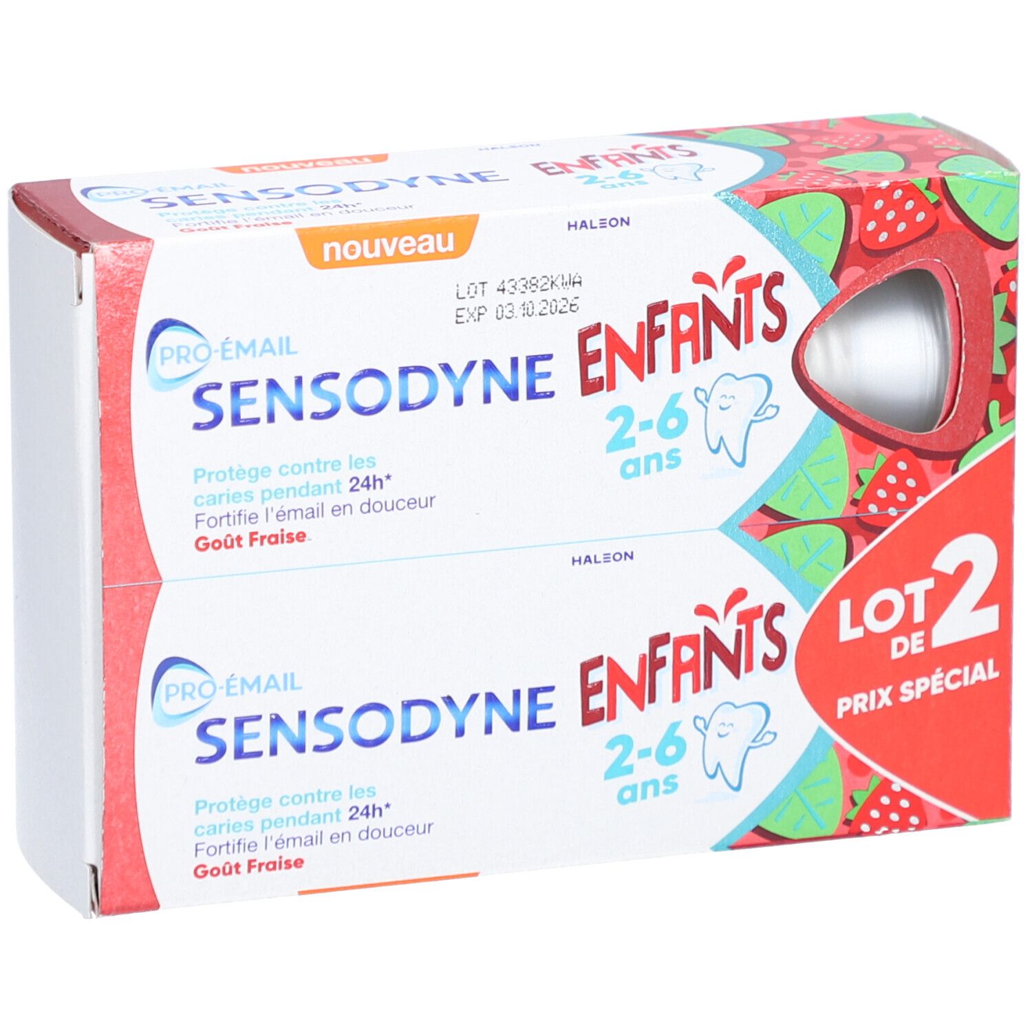 Boîte de dentifrice pour enfants. Contient deux tubes. Inscription : SENSODYNE ENFANTS 2-6 ans. Goût Fraise. "Lot 2".