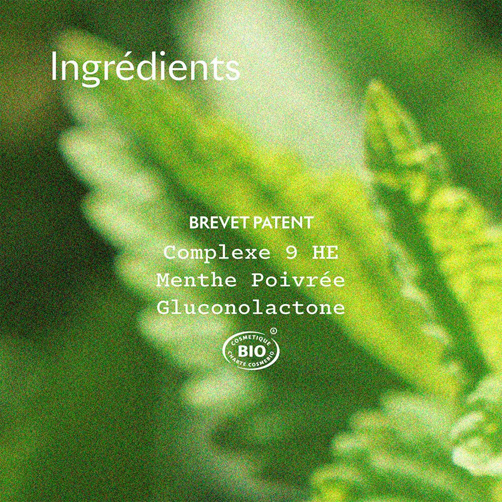 Gros plan de feuilles vertes. Texte : Ingrédients. Complexe breveté 9 HE, menthe poivrée, gluconolactone. Certification bio.