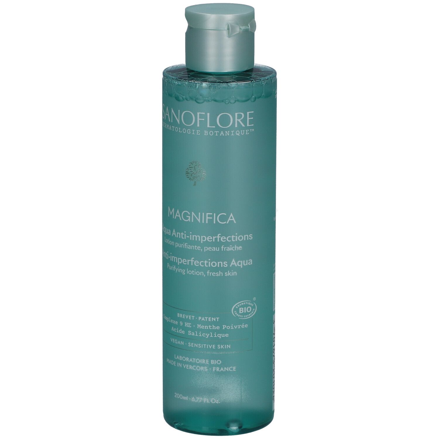 Flacon turquoise avec bouchon blanc. Inscription: Sanoflore, Magnifica Aqua Anti-imperfections.