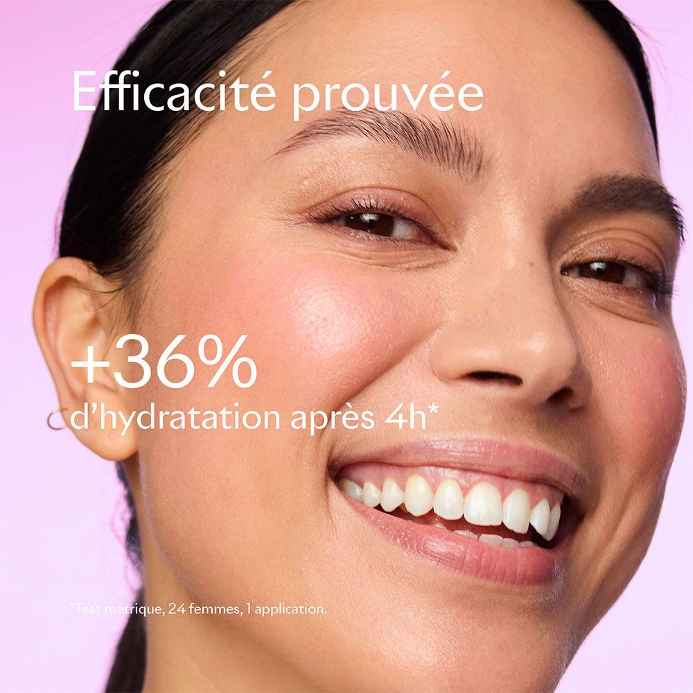 Femme souriante à la peau radieuse, texte : "Efficacité prouvée +36% d'hydratation".