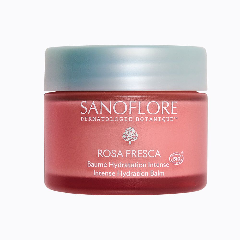 Sanoflore Rosa Fresca Baume Hydratation Intense dans un pot en verre rose avec un couvercle bleu clair.