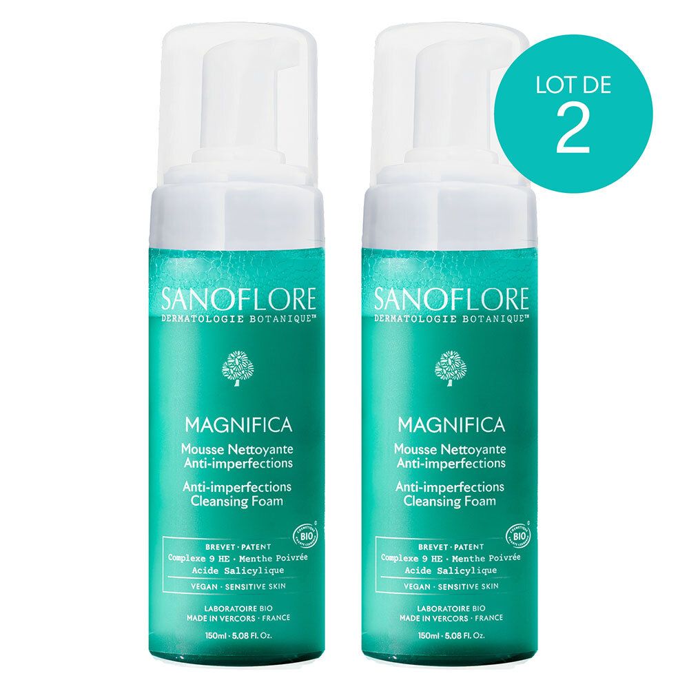 Deux flacons de Magnifica Mousse Nettoyant Anti-Imperfections. Emballage turquoise et blanc. Inscription: SANOFLORE, Magnifica, Anti-Imperfections.