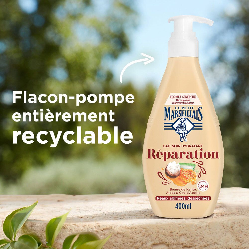 Bouteille beige avec pompe, Le Petit Marseillais Lait Soin Hydratant Réparation, 400ml. Texte: Flacon-pompe entièrement recyclable.