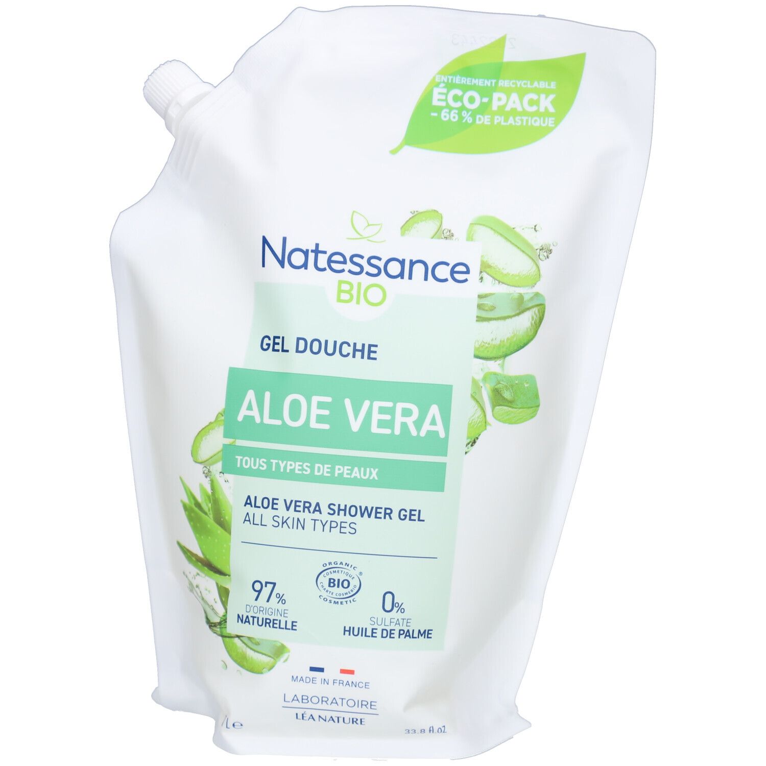 Sachet blanc avec impression. Contient du gel douche à l'aloe vera. Texte : Natessance BIO, Aloe Vera, 97% naturel, 0% huile de palme, Eco-Pack.