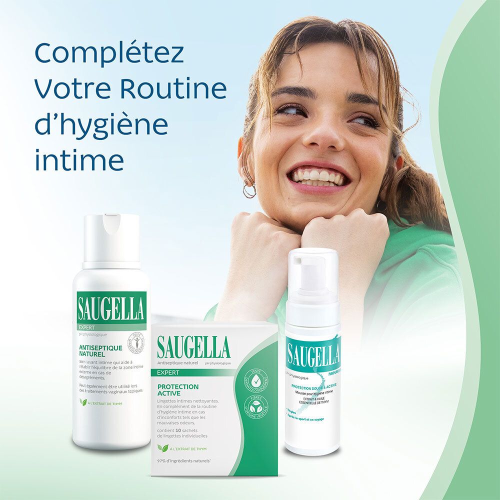 Femme souriante. Produits: produits de nettoyage Saugella. Texte: Complétez votre hygiène intime.