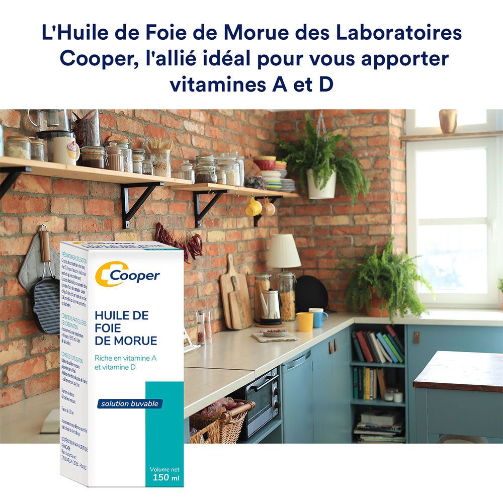 Emballage du produit sur un comptoir de cuisine. Entouré d'ustensiles de cuisine et d'aliments. Logo Cooper.