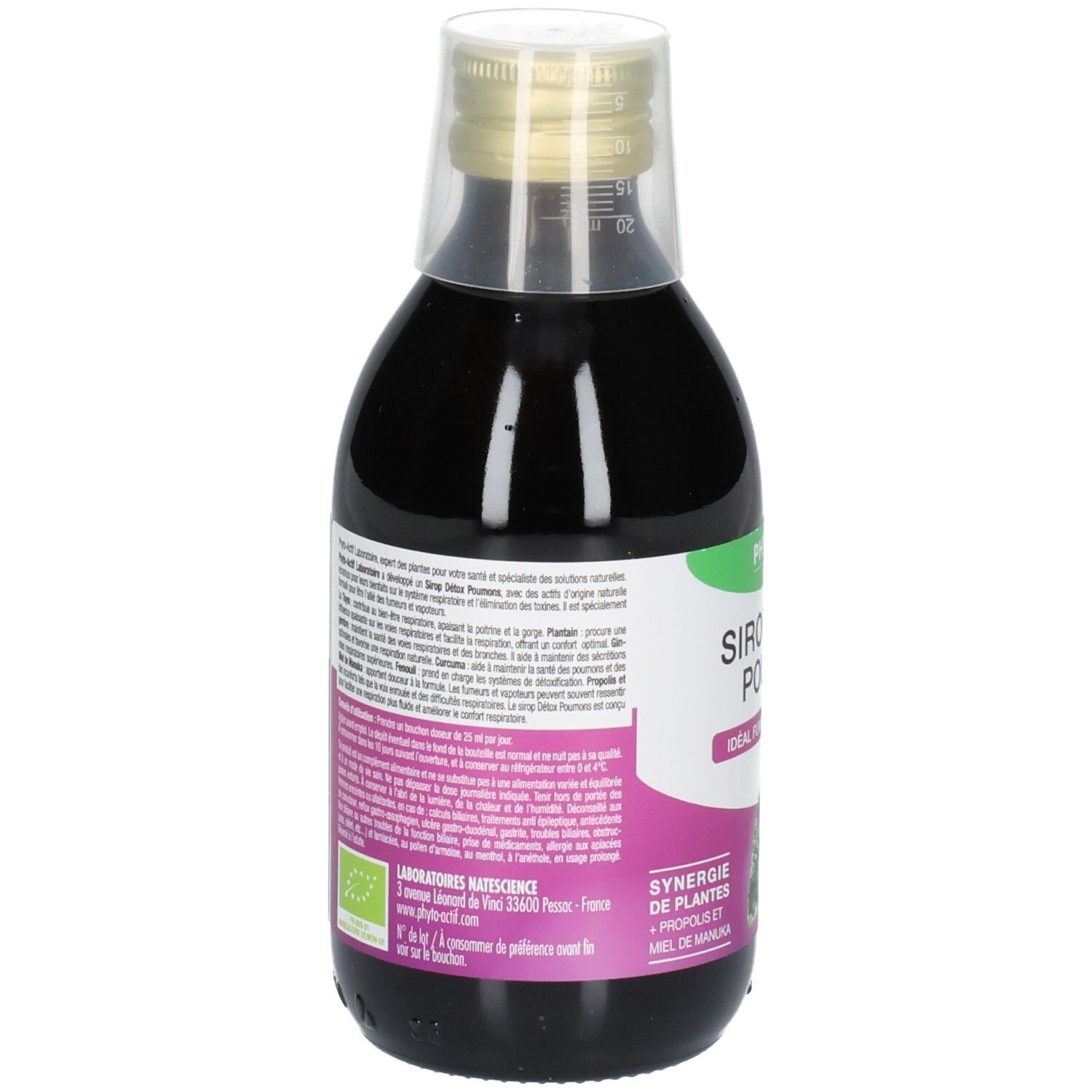 Vue arrière de la bouteille. Étiquette avec texte, ingrédients et certifications. Label bio vert. Liquide brun visible.
