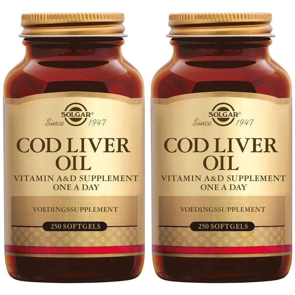 Deux flacons de liquide brun. L'étiquette indique "COD LIVER OIL", "Vitamin A&D Supplement" et "250 Softgels".