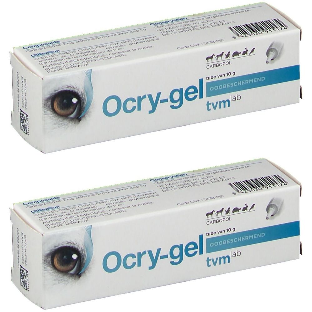 Deux boîtes blanches avec le nom Ocry-gel. Inscriptions : Carbopol, tube van 10 g, oogbeschermend, tvm lab. Image d'un œil de chien.