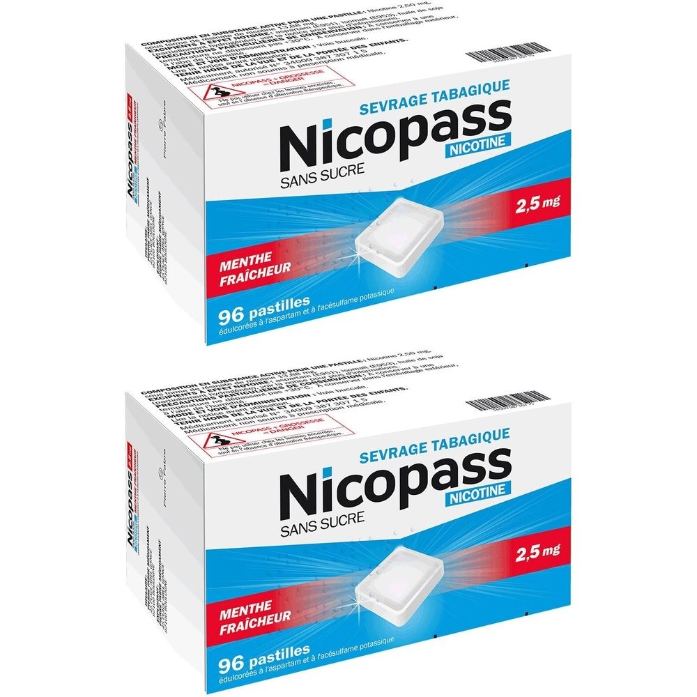 Deux boîtes de Nicopass sans sucre, 2,5 mg, 96 pastilles. Inscription: Menthe Fraicheur. Emballage bleu et blanc.