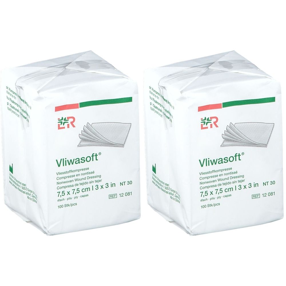 Deux emballages carrés de compresses Vliwasoft®. Impression : 7,5 x 7,5 cm, NT 30. Emballage blanc avec bande verte et rouge.