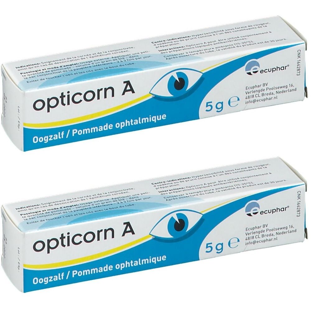 Deux tubes de pommade ophtalmique Opticorn A. Boîtes blanches avec graphiques bleus et jaunes. Texte: Oogzalf/Pommade ophtalmique, 5g.