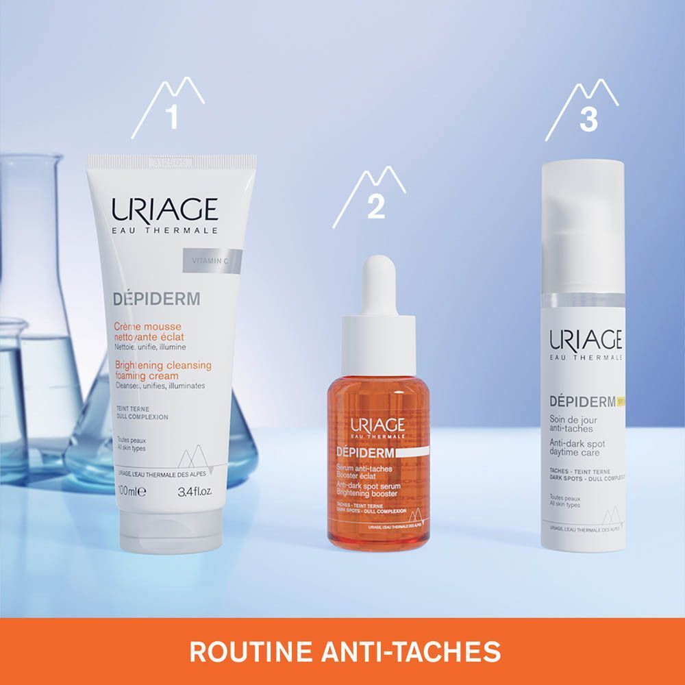 Trois produits Uriage Dépiderm. Crème, sérum, soin. Routine Anti-Taches.